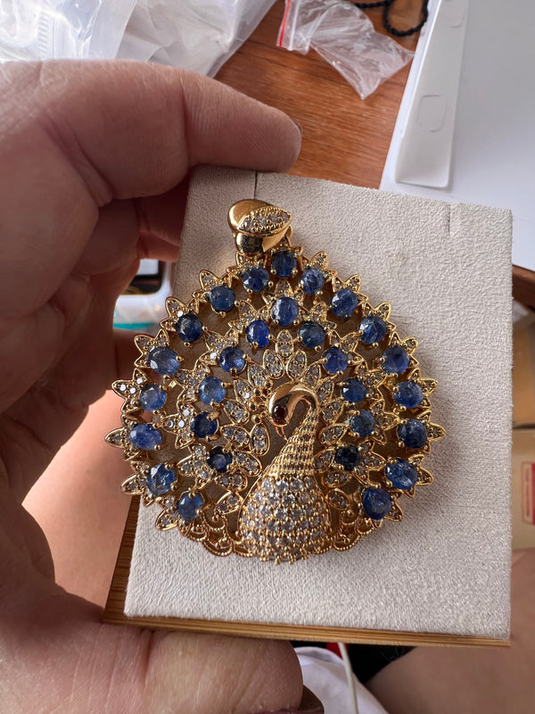 Natural Sapphire Pendant