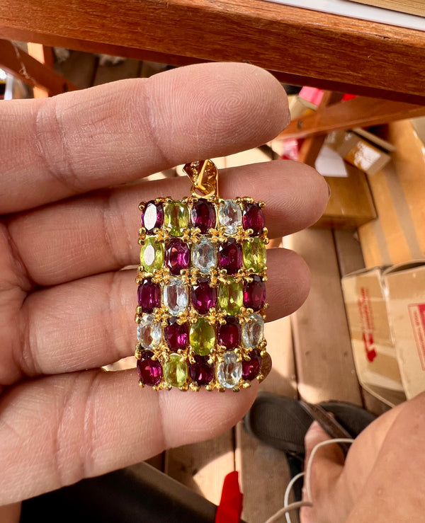 Rhodolite Garnet and Peridot ring