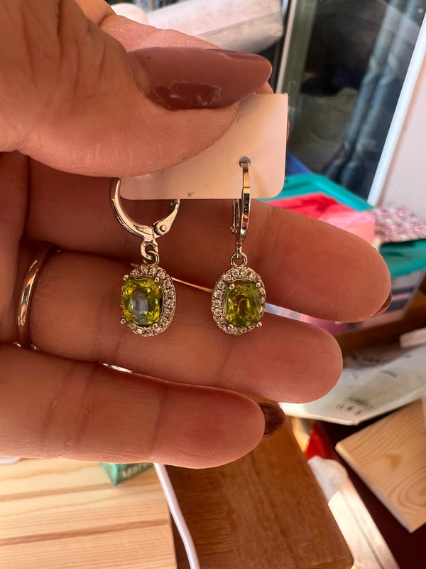 Natural Peridot Earrins